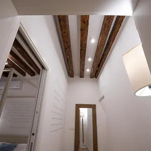 Privacy In - Your To Be Let Alone Appartement
